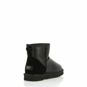Ugg Mini Metallic Black