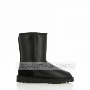 Ugg Classic Short Black Metallic
