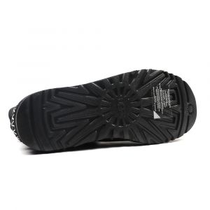 Classic Short Crescent Black
